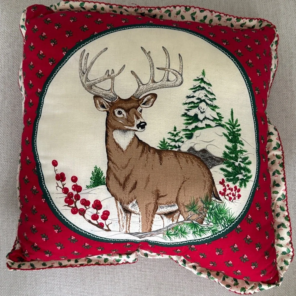 Vintage Quilted Deer Buck Cardinals Throw Holiday Pillows Set of 2